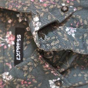 Express Green Floral Men's Button Down Shirt